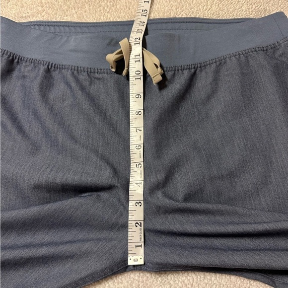 FIGS High Waisted Livingston Basic Scrub Pants Light Blue Grey - Picture 7 of 13